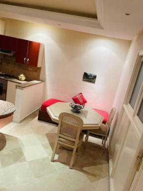 Grand S1 Moderne dans une villa